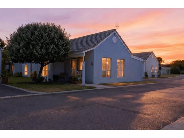 <!--[if BLOCK]><![endif]--> 52 Vue du Cap Retirement Village 39 Grey Avenue, Flamingo Vlei, Milnerton <!--[if ENDBLOCK]><![endif]-->